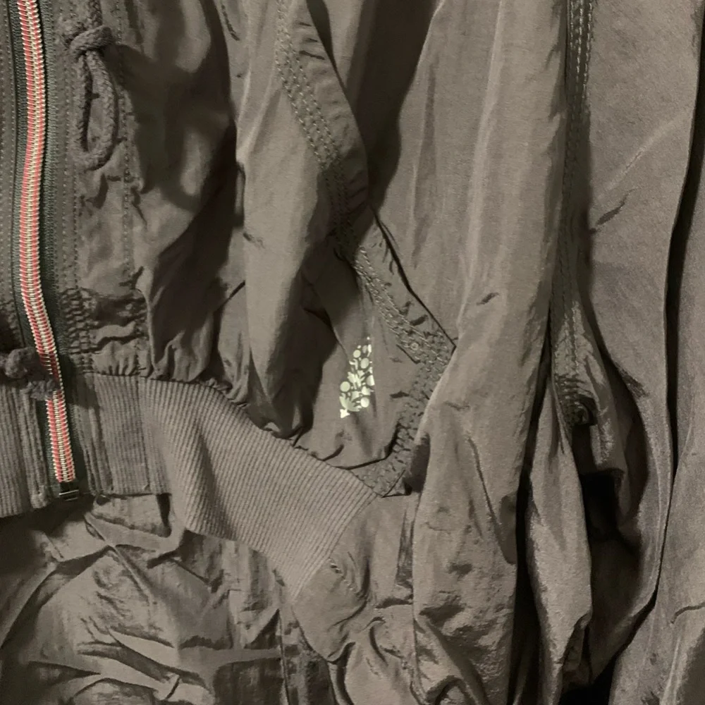 🧥 Free People Movement Windbreaker - Picture 10 of 15